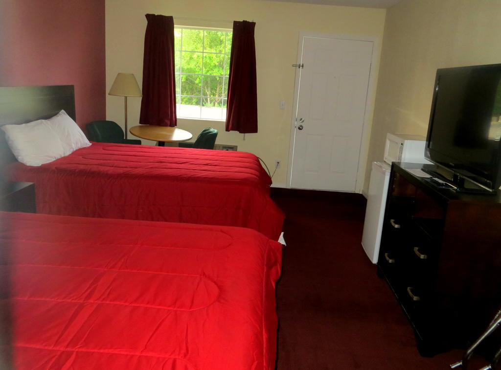 Peach Tree Inn Branson Pokój zdjęcie